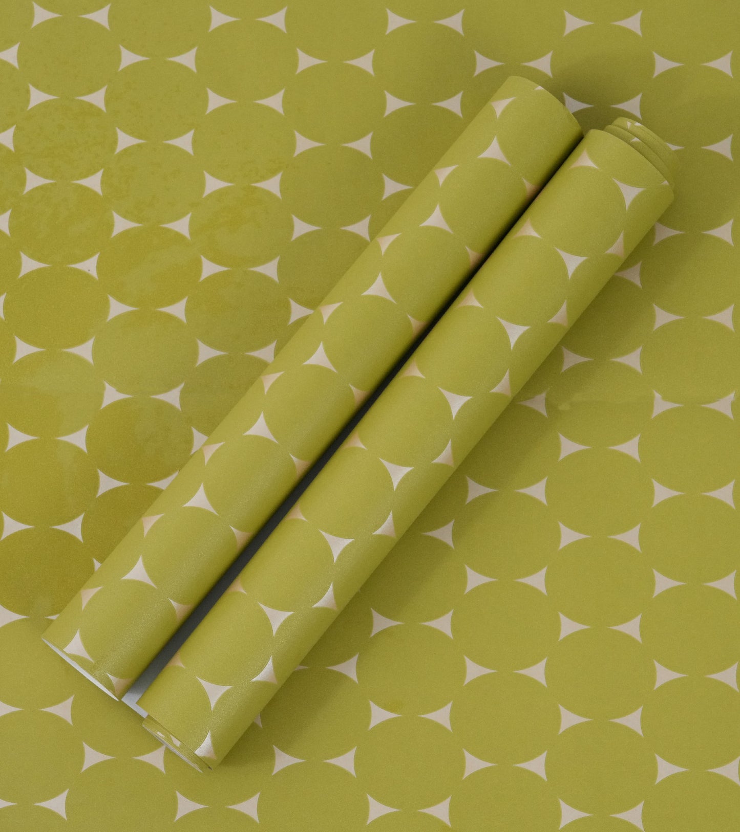 Gracia Moss Green Oval Mod Wallpaper 301250