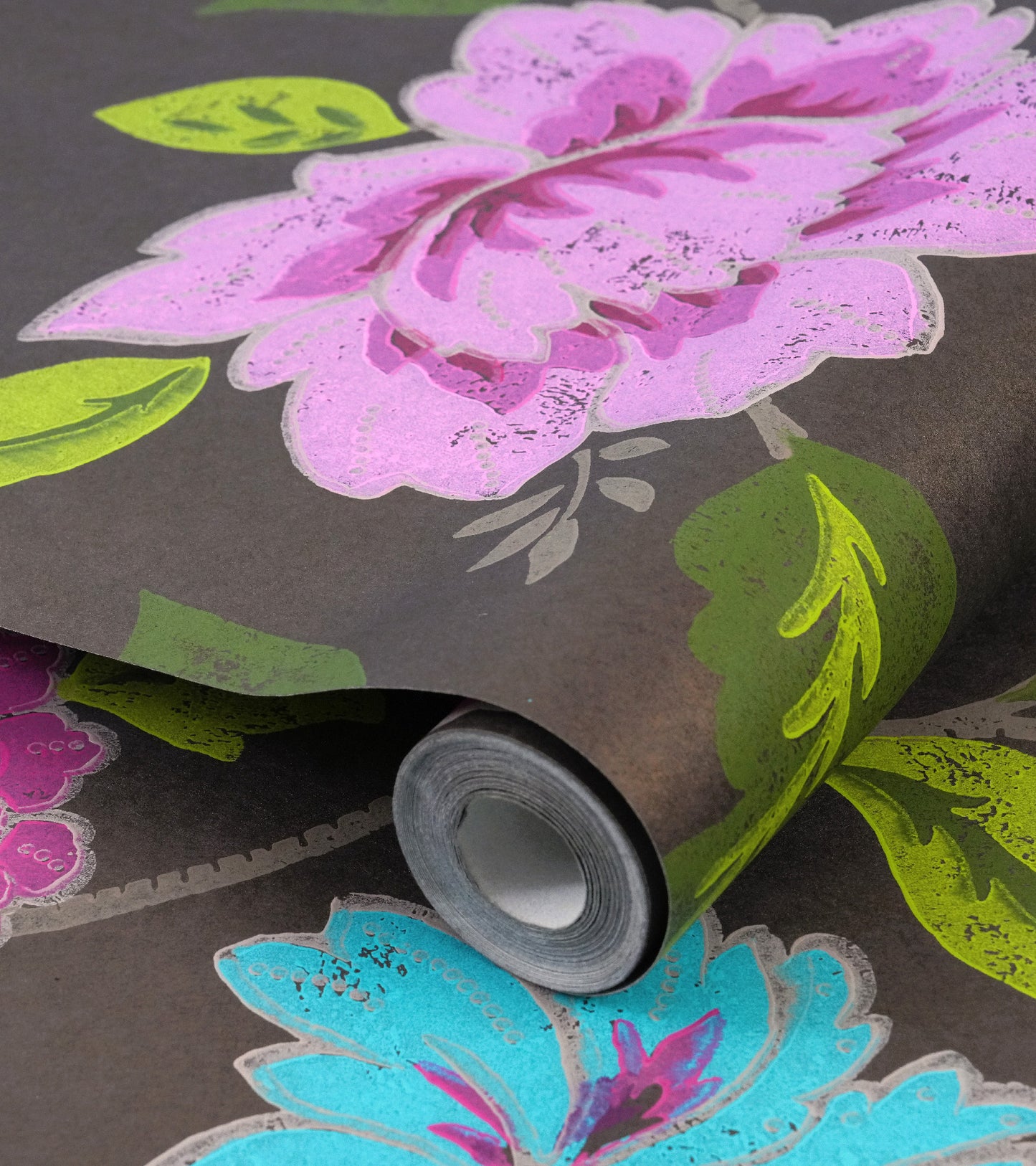 Flamenco Pink Flower & Leaf Design Wallpaper 320703